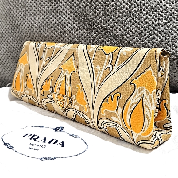 🚫 RESERVED🚫 PRADA Saffiano Floral East-West Frame Clutch Bag - Picture 1 of 16